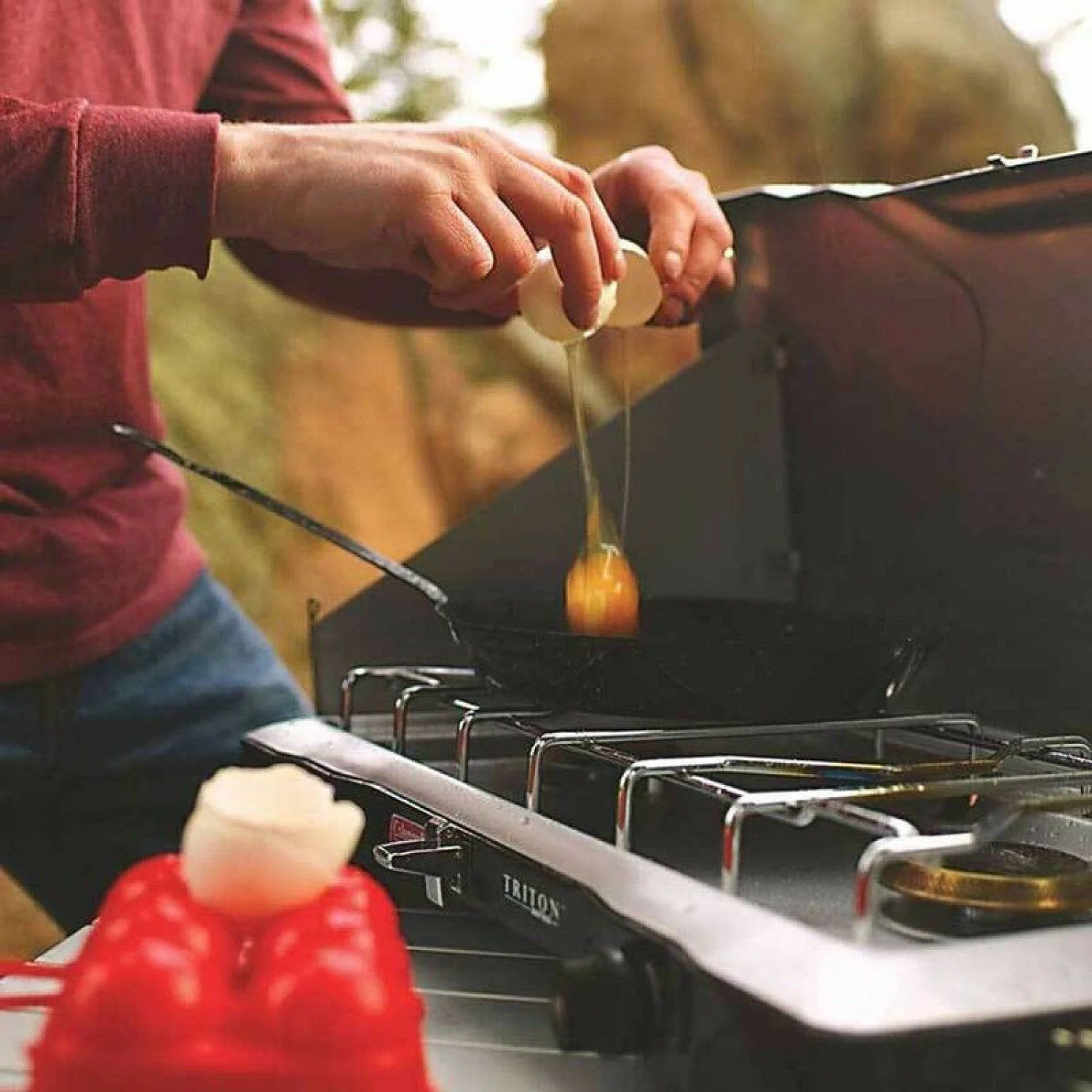 Coleman Triton Series 2 InstaStart 2 Burner Gas Stove - Image 3